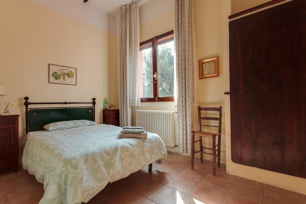 Agriturismo Il Pettirosso Guest House Forli Exterior photo