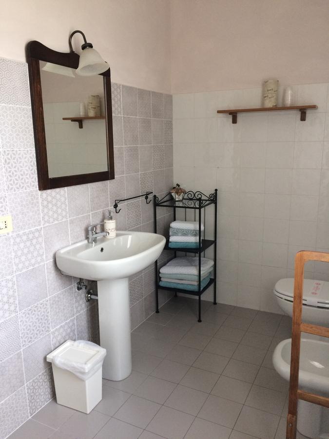 Agriturismo Il Pettirosso Guest House Forli Exterior photo